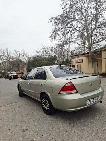 Nissan Sunny-6