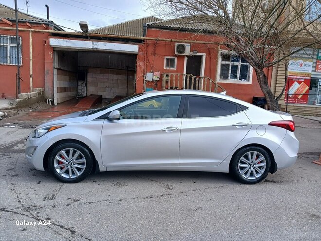 Hyundai Elantra 2015, 223,699 km - 1.8 л - Bakı
