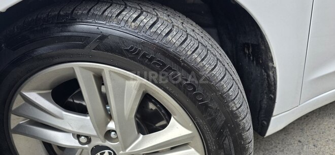 Hyundai Elantra 2019, 164,253 km - 2.0 l - Bakı
