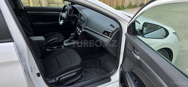 Hyundai Elantra 2019, 164,253 km - 2.0 l - Bakı