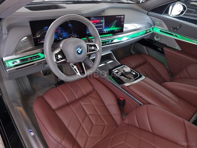 BMW  2023, 21,400 km - 3.0 l - Bakı