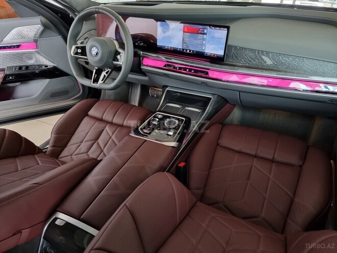 BMW  2023, 21,400 km - 3.0 l - Bakı
