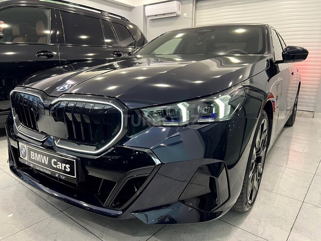 BMW  2025, 6,500 km - 3.0 l - Bakı