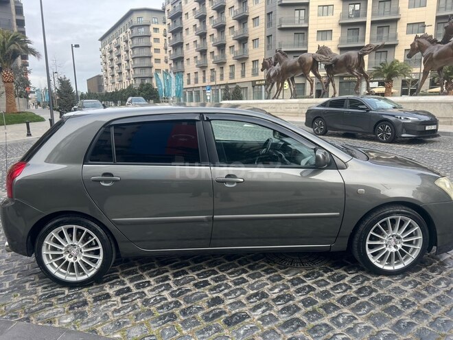 Toyota Corolla 2005, 335,000 km - 1.4 l - Bakı