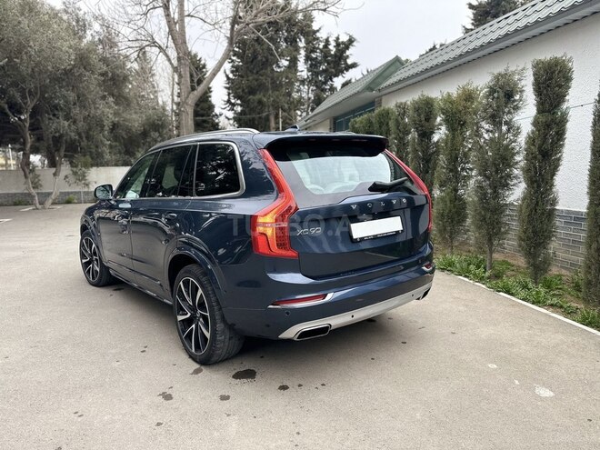 Volvo XC90-6