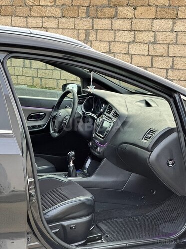 Kia  2013, 205,000 km - 1.6 l - Sumqayıt