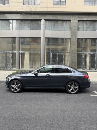 Mercedes C 300 4MATIC 2015, 179,000 km - 2.0 l - Bakı