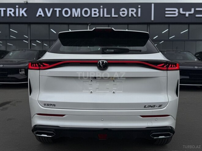 Changan Uni-Z-7