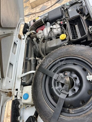 LADA (VAZ) Niva 2024, 36,000 km - 1.7 l - Gəncə