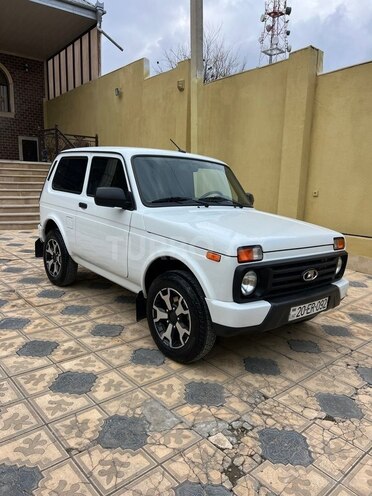 LADA (VAZ) Niva 2024, 36,000 km - 1.7 l - Gəncə