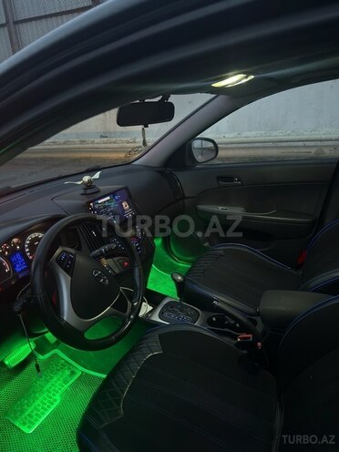 Hyundai i30 2008, 281,000 km - 1.6 l - Bakı