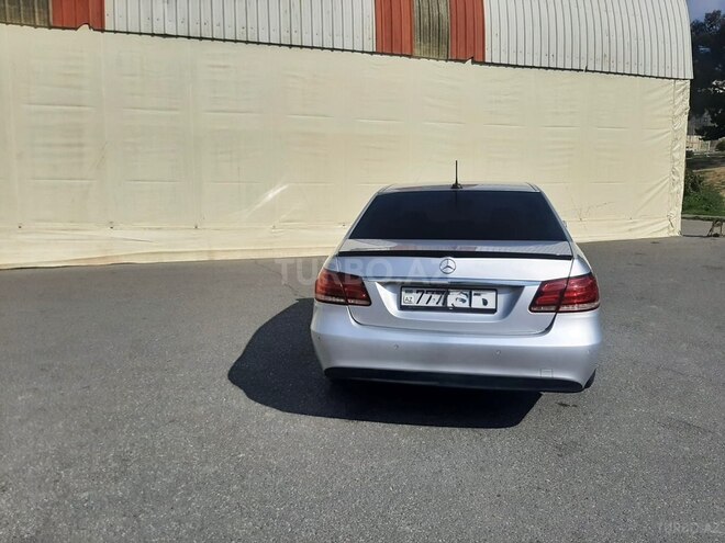Mercedes E 220 2014, 298,000 km - 2.1 l - Bakı