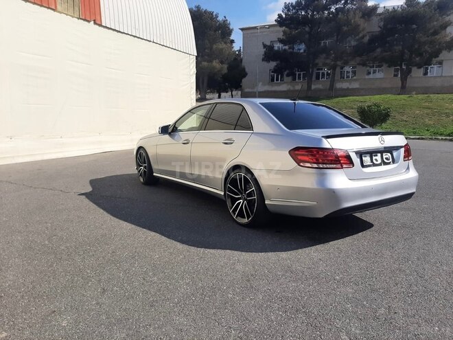 Mercedes E 220 2014, 298,000 km - 2.1 l - Bakı