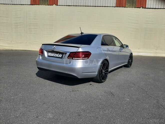 Mercedes E 220 2014, 298,000 km - 2.1 l - Bakı