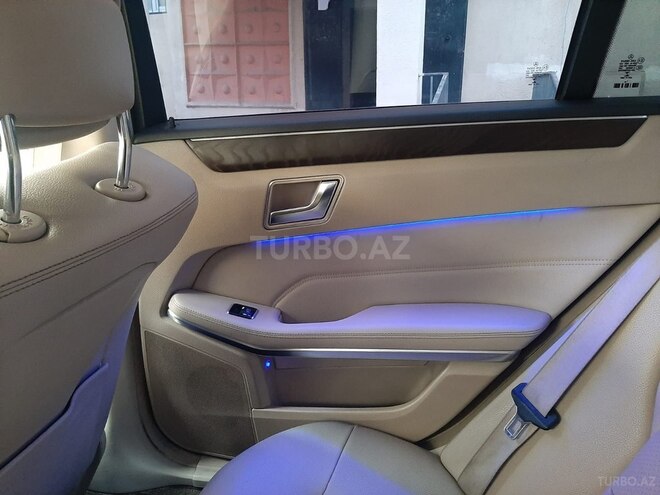 Mercedes E 220 2014, 298,000 km - 2.1 l - Bakı