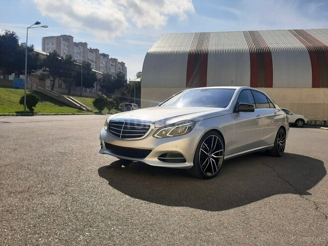 Mercedes E 220 2014, 298,000 km - 2.1 l - Bakı