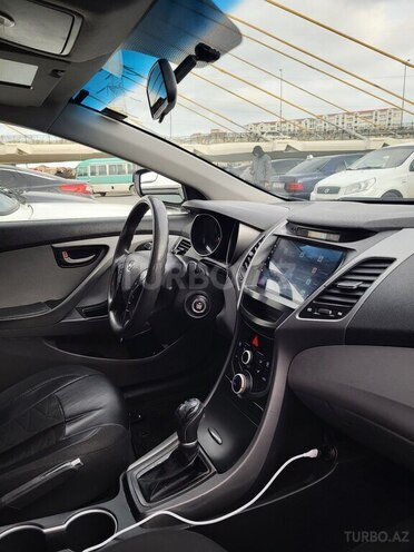Hyundai Elantra 2014, 288,600 km - 1.8 l - Bakı