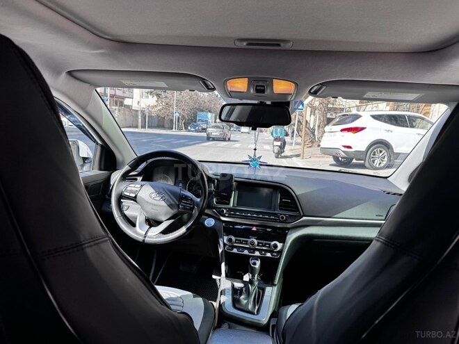 Hyundai Elantra 2019, 155,704 km - 2.0 л - Bakı