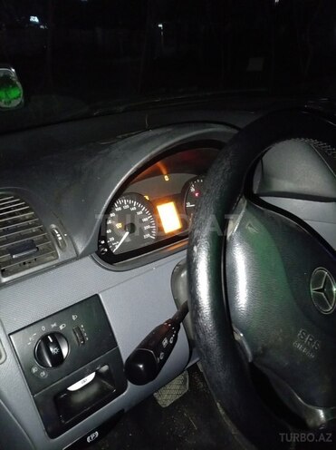 Mercedes  2008, 276,000 km - 2.1 l - Bakı