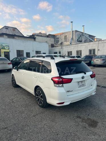 Toyota Corolla Fielder-4