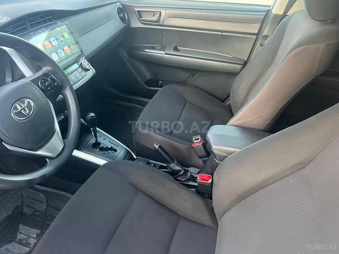 Toyota Corolla Fielder-7
