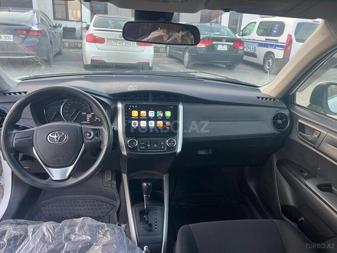 Toyota Corolla Fielder-10