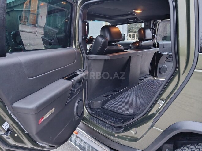 Hummer H2-8