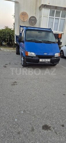 Ford Transit-1