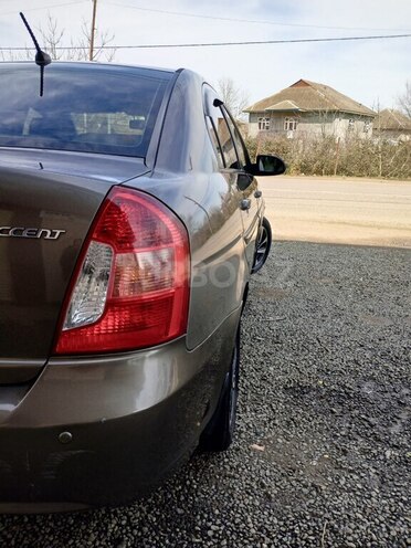 Hyundai Accent 2009, 225,000 km - 1.4 l - Lənkəran