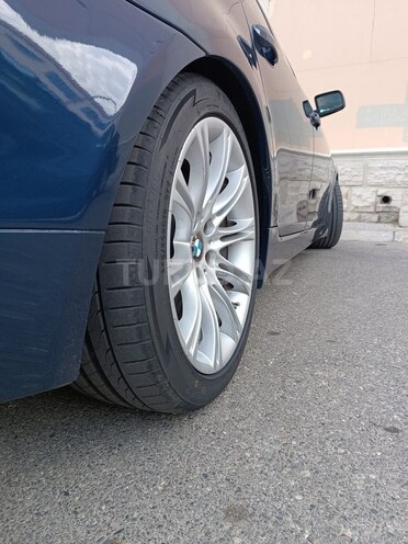 BMW 525 2003, 263,898 km - 2.5 l - Bakı