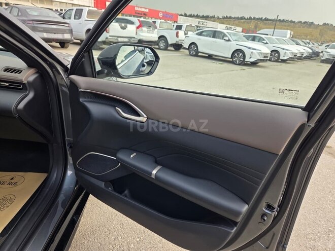 Changan Lamore-11