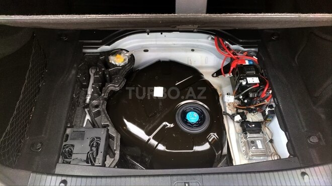 Mercedes E 250 2014, 290,000 km - 2.1 л - Bakı