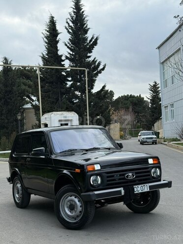 LADA (VAZ) Niva-2