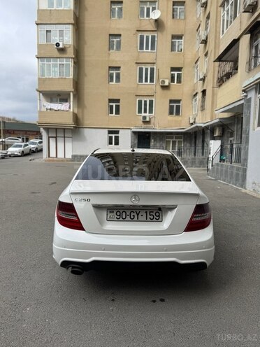Mercedes C 250 2013, 231,000 km - 1.8 l - Bakı