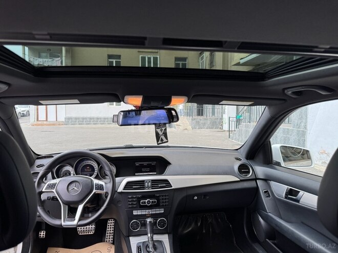Mercedes C 250 2013, 231,000 km - 1.8 l - Bakı