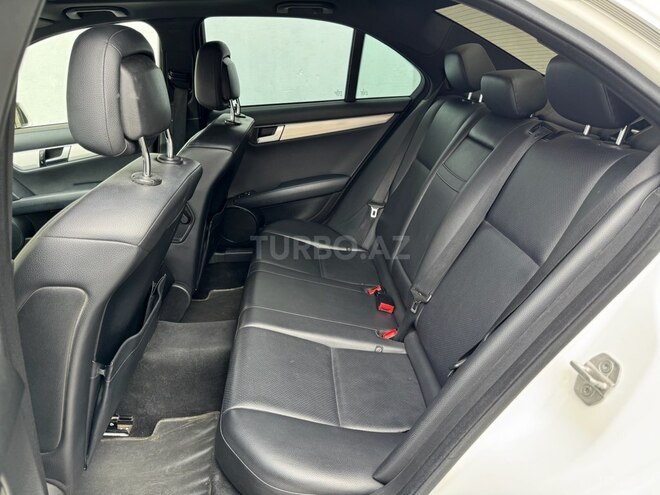 Mercedes C 250 2013, 231,000 km - 1.8 l - Bakı