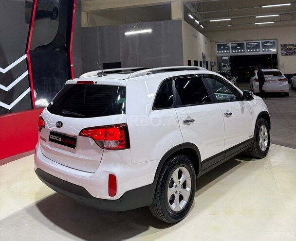 Kia Sorento-10