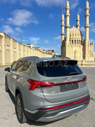 Hyundai Santa Fe 2023, 17,800 km - 1.6 l - Bakı