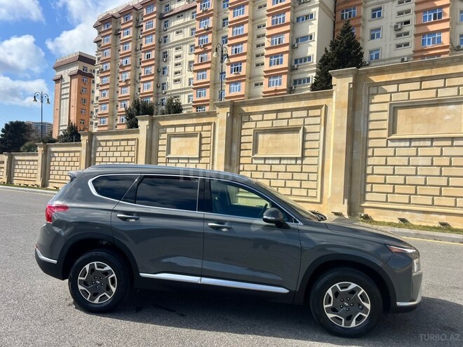 Hyundai Santa Fe 2023, 17,800 km - 1.6 l - Bakı