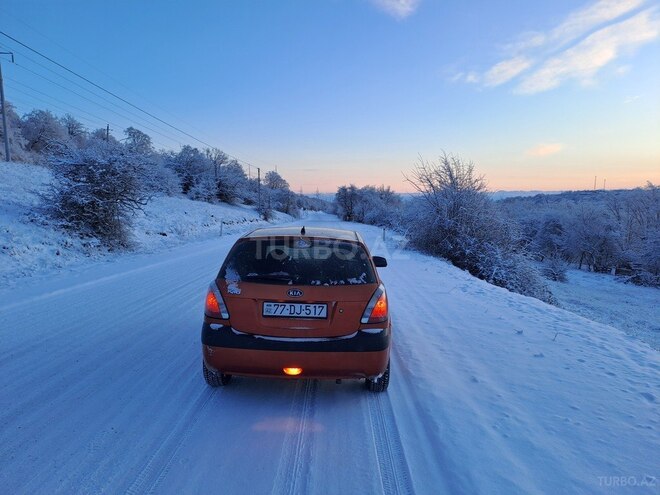 Kia Rio-7