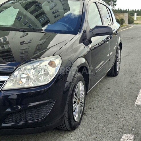 Opel Astra-13