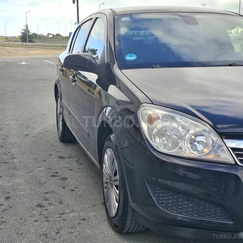 Opel Astra-3