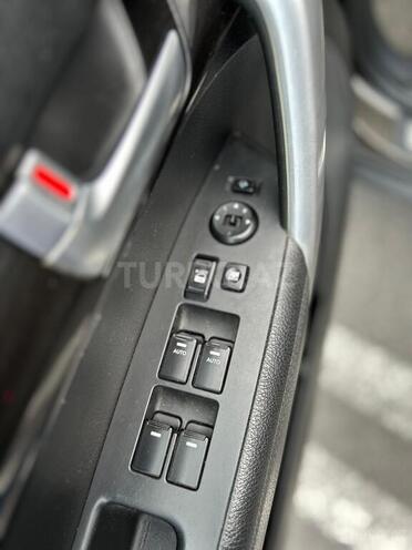 Kia Sorento 2011, 197,400 km - 2.0 l - Qax