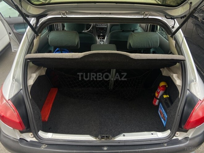 Peugeot 206-7