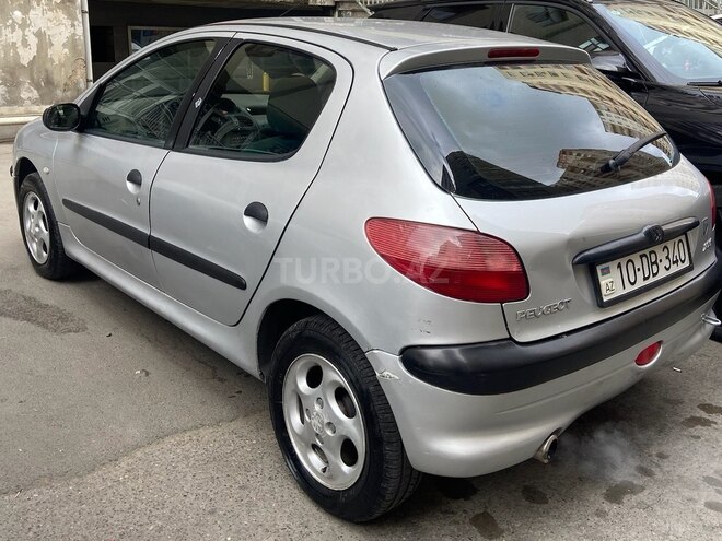 Peugeot 206-10