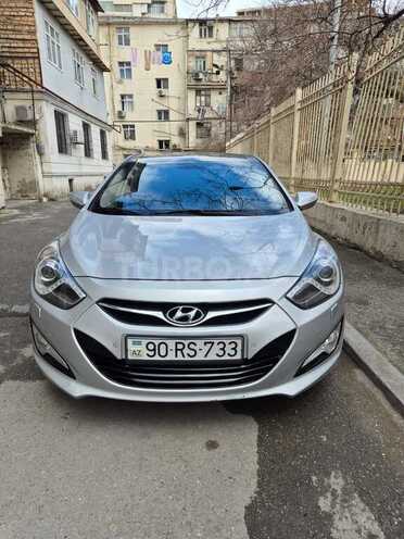 Hyundai i40-1