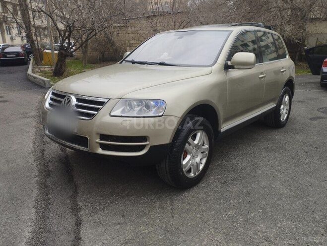 Volkswagen Touareg 2004, 238,000 km - 4.2 л - Bakı