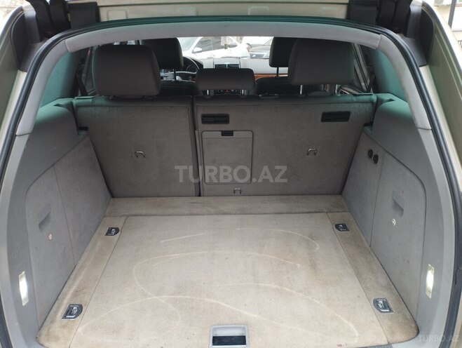 Volkswagen Touareg 2004, 238,000 km - 4.2 л - Bakı