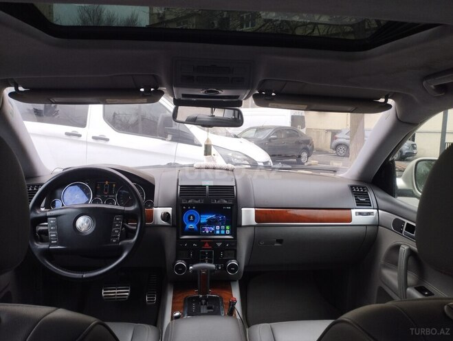 Volkswagen Touareg 2004, 238,000 km - 4.2 л - Bakı