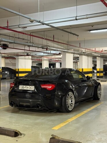 Toyota GT 86-5